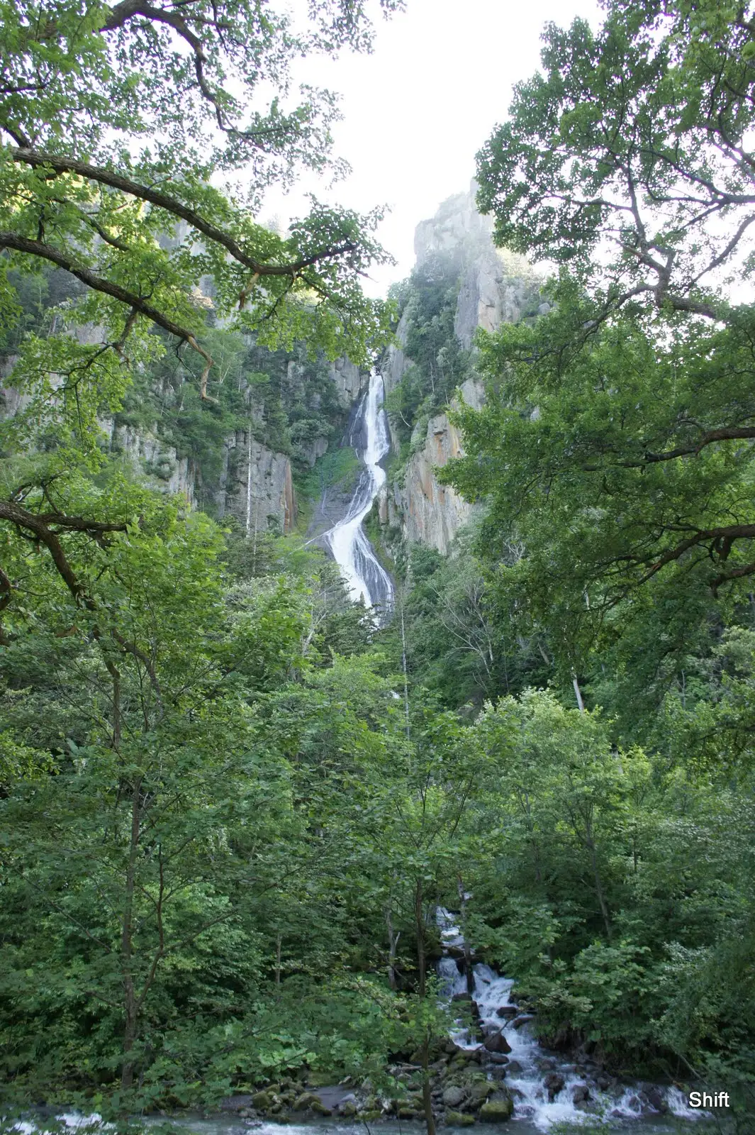層雲峡の銀河の滝を撮影した実写真